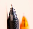 派通（Pentel）BLN105按動(dòng)黑色中性筆高顏值0.5mm簽字筆商務(wù)學(xué)生速干水筆水性筆文具 紫桿黑芯單支裝 曬單實(shí)拍圖