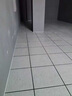 向導全鋼防靜電地板600x600學(xué)校陶瓷抗靜電地板機房pvc高架空活動(dòng)地板 3.5公分一平方含配件 600*600 曬單實(shí)拍圖