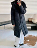 美力城長(cháng)款羽絨服女裝新款90%鵝絨過(guò)膝外套時(shí)尚連帽城市戶(hù)外休閑運動(dòng)風(fēng) 黑色 M 曬單實(shí)拍圖