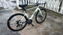 Jeep吉普2024款公路自行車(chē)鎂合金內走線(xiàn)破風(fēng)車(chē)架剎變一體公路車(chē)-M1 米黃色(鎂合金破風(fēng)車(chē)架) 18速-線(xiàn)拉油碟（適合168-188cm） 曬單實(shí)拍圖