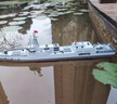 赟婭可下水遙控戰艦水上遙控船南昌號仿真驅逐艦軍事模型電動(dòng)玩具船 68cm遼寧號航空母艦【可下水】 曬單實(shí)拍圖
