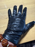 曼查斯特 山羊皮手套男單層冬季無(wú)內里單皮男士開(kāi)車(chē)觸屏真皮手套 黑色觸屏[絲光薄里] M 曬單實(shí)拍圖