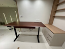 蘇木源 【京倉直發(fā)】 電動(dòng)升降桌電腦電競桌帶抽屜學(xué)習書(shū)桌實(shí)木辦公桌子 胡桃色-插排-雙抽-三節雙電機 【180*70cm】 加厚30mm實(shí)木桌面 曬單實(shí)拍圖