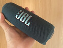 JBL FLIP7 音樂(lè )萬(wàn)花筒七代 藍牙音箱 戶(hù)外音響 AI音效增強 防水防塵多臺串聯(lián) 賽道揚聲器獨立高音單元 黑色 曬單實(shí)拍圖
