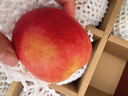 京鮮生 Mr Apple新西蘭皇后紅玫瑰蘋(píng)果12粒 單果130-150g 水果禮盒 曬單實(shí)拍圖