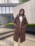 艾萊依羽絨服女士2025冬季新款千鳥(niǎo)格拼接泡芙羽絨服插肩袖設計顯瘦外套 朱古力 M 【建議110-130斤】160 曬單實(shí)拍圖