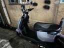 【官方正品】電動(dòng)摩托車(chē)高速72V長(cháng)跑王外賣(mài)長(cháng)續航電瓶車(chē)成人代步電動(dòng)車(chē) 金屬灰/前后雙碟/NFC手機互聯(lián)/靠背版 72V25ah/黑金石墨烯電池/木架發(fā)貨 曬單實(shí)拍圖