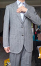 WVD新款西服套裝男法蘭絨羊毛大人字紋灰色西裝新郎結婚正裝 中灰色20066 中灰色20066 44 曬單實(shí)拍圖