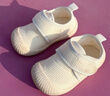 貝肽斯寶寶室內學(xué)步鞋春夏男女童運動(dòng)鞋透氣防滑地板鞋軟底步前鞋子 奶白色【隔涼舒適不掉跟】 19 內長(cháng)13.8cm建議腳長(cháng)12.5-13.5cm 曬單實(shí)拍圖