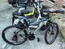 金武端自行車(chē)成人山地車(chē)公路賽車(chē)單車(chē)騎行變速超輕越野中學(xué)生初中青少年 旗艦版-輻條輪-黑白色 26寸21速 曬單實(shí)拍圖