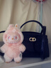 CHARLES&KEITH鱷魚(yú)紋凱莉包手提斜挎婚包包女包生日禮物CK2-50270880-1 Black黑色 S 曬單實(shí)拍圖