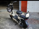 立馬【校園神器】電動(dòng)自行車(chē)小叮當70公里續航電動(dòng)車(chē)48V20Ah鉛酸電池通勤電瓶車(chē)LED透鏡大燈 典雅白 曬單實(shí)拍圖