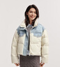 森馬（Semir）羽絨服女冬90絨子防潑水拼接牛仔oversize立領(lǐng)個(gè)性潮酷面包服 白藍色調（白鴨絨）00318 M 曬單實(shí)拍圖