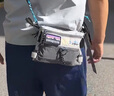 巴塔哥尼亞（Patagonia）新款休閑男單肩包斜挎包防水潮流運動(dòng)機能飛魚(yú) 灰色 曬單實(shí)拍圖
