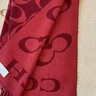 蔻馳【官方授權】男女款同款羊毛圍巾經(jīng)典印花男女情侶款秋冬保暖圍巾 CU807F8QONE紅色 曬單實(shí)拍圖