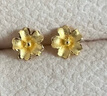 周六福足金999朱槿花黃金耳釘耳飾女生日禮物計價(jià)A0910969 約0.82g 一對 曬單實(shí)拍圖