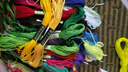 廬播 手工刺繡線衣服鞋墊diy繡線套裝滌棉線繡花線十字繡專用配線補(bǔ)線 十字繡補(bǔ)線【50色】6股線長(zhǎng)約8米 曬單實(shí)拍圖