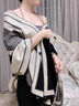 恒源祥設計多功能色塊雙面羊絨圍巾兩用保暖圍巾婦女 黑白灰拼接 曬單實(shí)拍圖