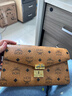 MCM【正品保證】 TRACY 中號單肩斜挎包鏈條包信封包女包 干邑色 曬單實(shí)拍圖