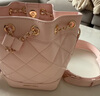 CHARLES&KEITH絎縫菱格鏈條水桶包雙肩包包女包女友生日禮物CK2-10701506 Light Pink淺粉色 M 曬單實(shí)拍圖