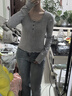 UR2025秋季新款女裝簡約休閑木耳邊紐扣長袖T恤UWH450115 曬單實拍圖