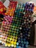 Touchcolor直液式軟頭丙烯馬克筆兒童幼兒園小學(xué)生生日禮物節日禮物套裝安全無(wú)毒不臟手不透紙可疊色240色 曬單實(shí)拍圖