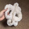 萊樞匯毛絨大眼小狗手提包包女春秋新可愛(ài)搞怪小眾手提高級感可愛(ài)毛毛包 白色 大眼小狗 曬單實(shí)拍圖