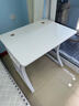 羽夢(mèng)利書(shū)桌電競桌家用電腦桌長(cháng)方形桌子工作臺簡(jiǎn)易辦公桌臥室學(xué)生學(xué)習桌 【C型儲物層板】簡(jiǎn)約白100*60cm+穿線(xiàn)孔 30*15mm鋼管 曬單實(shí)拍圖