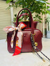 VQGT紅色斜挎包包女高級感時(shí)尚新娘包新人手提結婚包訂婚禮物日?？捎?紅色禮盒裝【可代寫(xiě)賀卡】 曬單實(shí)拍圖