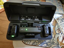 大疆（DJI）Mic Mini 無(wú)線(xiàn)麥克風(fēng) 一拖二 直播領(lǐng)夾麥克風(fēng) 手機相機vlog采訪(fǎng)藍牙降噪收音麥 直播k歌錄音設備 DJI Mic Mini 兩發(fā)一收 帶充電盒 曬單有禮 曬單實(shí)拍圖