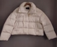 三彩2025冬季新款提花羽絨服翻領(lǐng)盤(pán)扣90白鴨絨面包服女 米白色 S 155/80A 曬單實(shí)拍圖