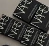 NARS【NO.1定妝】定妝大白餅10g 粉餅散粉蜜粉不卡粉細膩生日禮物 曬單實(shí)拍圖