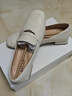 百麗通勤海鷗樂(lè )福鞋女2025新款真皮方頭氣質(zhì)單鞋B2593AQ5 米白 38 曬單實(shí)拍圖