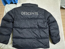 迪桑特（DESCENTE）休閑運動(dòng)瑞士國家隊合作男女同款短款運動(dòng)羽絨服 BK-黑色-D5493SDJ68 L (175/96A) 曬單實(shí)拍圖