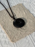 中國黃金山鬼花錢(qián)黑曜石吊墜男平安扣項鏈新年情人節禮物男友老公生日 山鬼花錢(qián)八卦黑曜石平安扣項鏈 曬單實(shí)拍圖