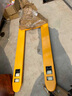 諾力（NOBLIFT）手動(dòng)叉車(chē)液壓搬運車(chē)小型2噸3噸地牛手推托盤(pán)車(chē)油壓車(chē)鏟車(chē)拖車(chē) 諾力DF2噸外寬550叉長(cháng)1150 曬單實(shí)拍圖