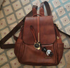 袋鼠卡拉品牌真皮雙肩包女2025新款百搭軟皮背包女牛皮大容量旅游旅行背包 咖棕（送小熊掛件+手包卡包） 中包長(cháng)25-厚12-高32厘米 曬單實(shí)拍圖