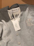 Calvin KleinJeans25秋季新款男士休閑學(xué)院ck字母提花紐扣V領(lǐng)針織開(kāi)衫4RD389G P7E-英雄灰 L 曬單實(shí)拍圖