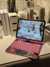 IFACE MALL新潮款iPad妙控鍵盤(pán)Y2K適用2025蘋(píng)果平板11英寸air7/6一體Pro13旋轉air5/4保護套第10代智能帶藍牙 【霓虹粉霞】贈送雙模藍牙鼠標 2025款iPad11 （A16芯片 11英寸） 曬單實(shí)拍圖
