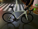 崔克（TREK）線(xiàn)上專(zhuān)供款 EMONDA SL 4 碳纖維油壓碟剎輕量爬坡公路自行車(chē) 白色 直郵到家 56CM（建議身高177-182CM） 20速 曬單實(shí)拍圖