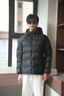君羽輕薄羽絨服男女款25年新品1000蓬白鵝絨超輕時(shí)尚保暖鵝絨服J52445 黑色-男款 XL 推薦男151-165斤/女121-130斤 曬單實(shí)拍圖