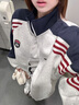 LDBE美式復古撞色條紋徽章字母立領(lǐng)加絨衛衣外套女秋季學(xué)院風(fēng)運動(dòng)上衣 白灰色【春秋薄款】 L 100-130斤 曬單實(shí)拍圖