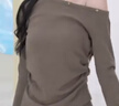 UR2025秋季新款女裝流光風(fēng)斜肩領(lǐng)釘珠長(cháng)袖T恤UWH450144 海松綠 L 曬單實(shí)拍圖