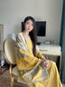 俞兆林送媽媽長(cháng)輩圍巾女秋冬季保暖新款加厚中老年披肩兩用禮物圍脖禮盒 欣欣向榮-黃色 曬單實(shí)拍圖