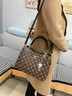雪愛(ài)袋鼠高端包包女包2026年新款三八節送媽媽生日禮物手提包中年斜挎女包 棕色【高端禮盒+手包卡包】 曬單實(shí)拍圖