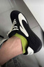 環(huán)球黑色厚底德訓鞋男2025新款秋冬男鞋透氣輕便增高休閑運動(dòng)板鞋子男 黑色 42 曬單實(shí)拍圖