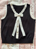MAXRIENY赫本風(fēng)v領(lǐng)蝴蝶結馬甲針織衫秋款復古撞色背心針織上衣 黑色 S 曬單實(shí)拍圖
