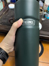 膳魔師（THERMOS）保溫杯780ml男女大容量旅行水杯學(xué)生生日禮物TSK2-700S 云杉綠 曬單實(shí)拍圖