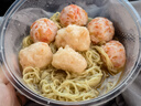 特美居（temeiju）一次性飯盒圓形透明餐盒加厚帶蓋野餐打包盒水果便當盒50套1000型 曬單實(shí)拍圖