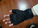 翰品德國品質(zhì)健身手套單杠擼鐵帶護腕訓練防滑半指運動(dòng)引體向上護手套 升級款輕量透氣[黑色] S碼(適用于掌圍:18cm以下) 曬單實(shí)拍圖